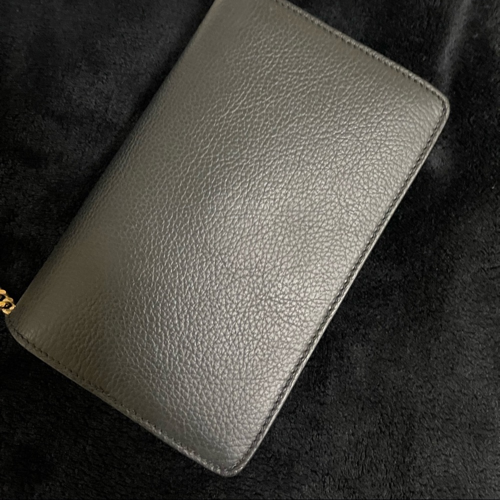 Authentic Versace cross body bag - Picture 4 of 6